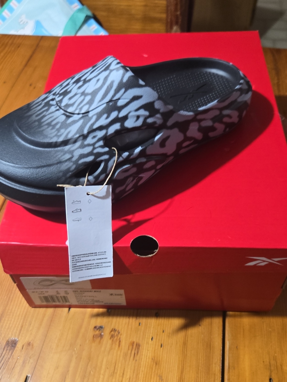 Nwt Reebok DMX Recovery Mule Slide - Black with Gray Sz M9 W10 Upper